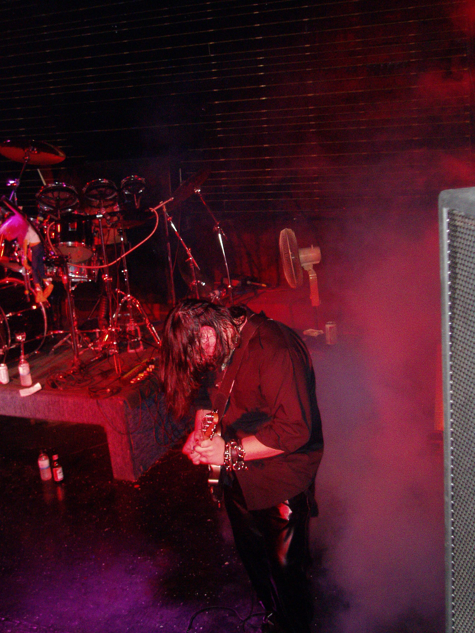 Joe Arthur performing with Osiris Rising in concert - Culture Room - Fort Lauderdale, FL - January 2, 2004 - Photo by Brenda Vorisek